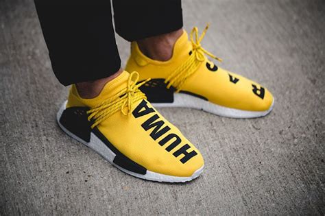 adidas human race schwarz weiß|adidas Originals x Pharrell Williams Human Race .